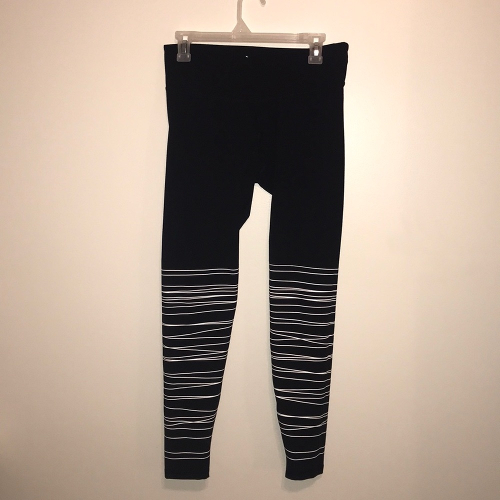 Old navy active fitted Large GoDry leggings